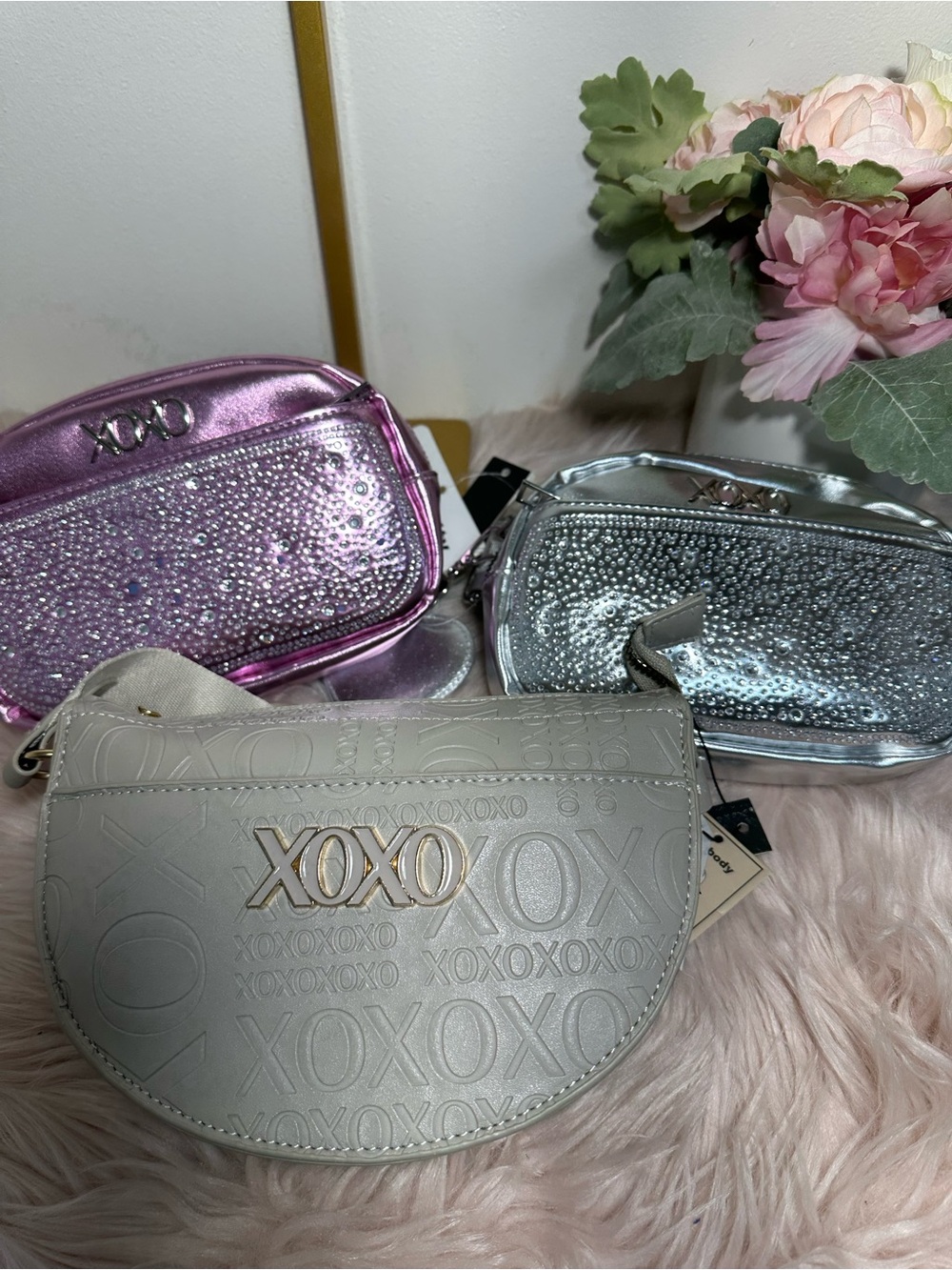BUNDLE XOXO 1 Crossbody bag  and 2 belt Bags
